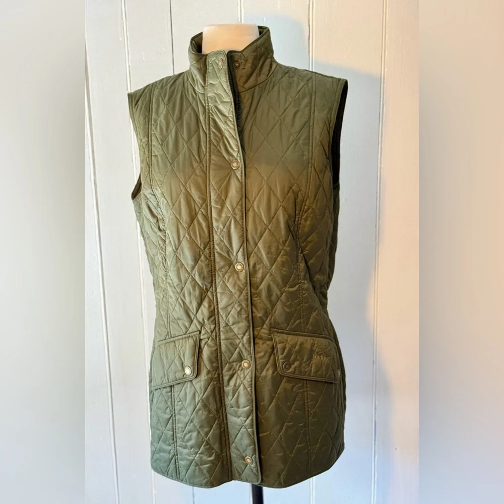 BARBOUR Quilted Vest - Picture 2 of 16